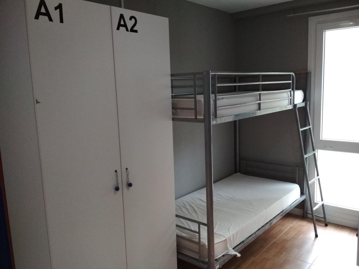 Galerna Zarautz Hostel Buitenkant foto